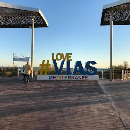 Le Rivage Vias