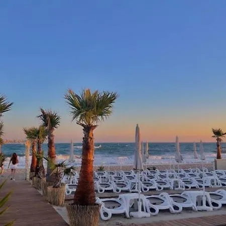 Le Rivage Semesterbostad
