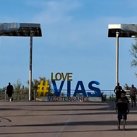 Semesterbostad Le Rivage Vias